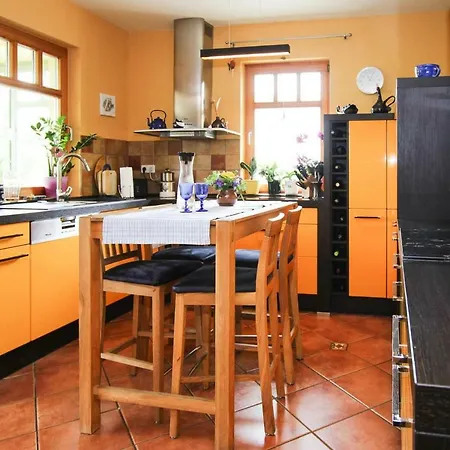Semi-detached House Waren An Der Muritz - Dms021054-l * فارين
